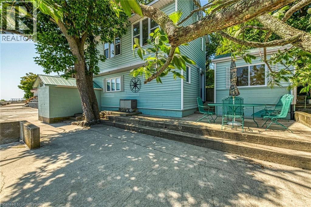 157 Lighthouse Dr, Port Maitland, ON N1A 2W6