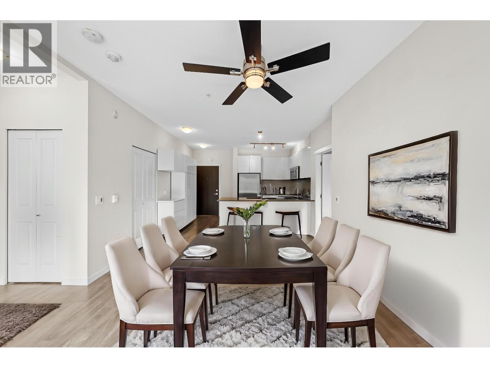 2665 Mountain Highway Unit 101, North Vancouver, BC V7J 0A8