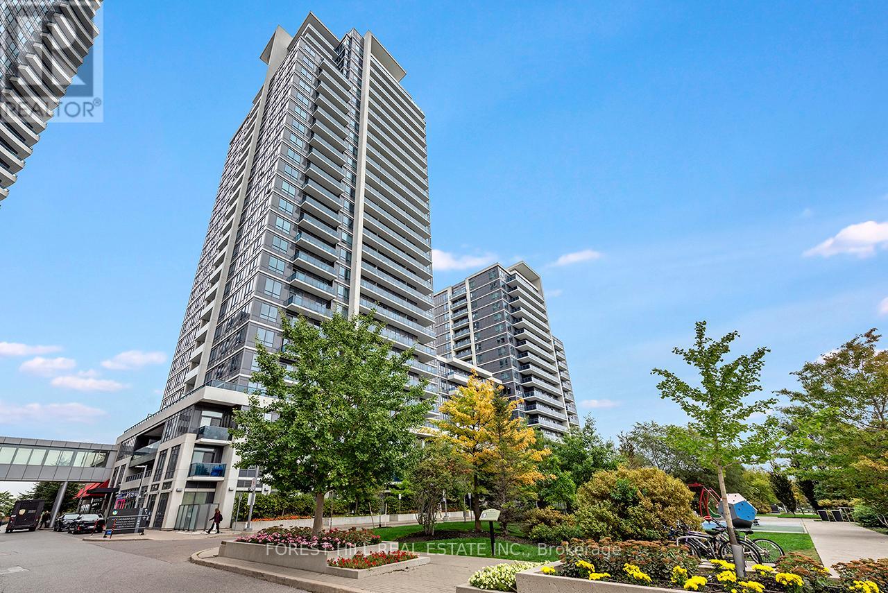 733 7165 Yonge St, Markham, ON L3T 0C9