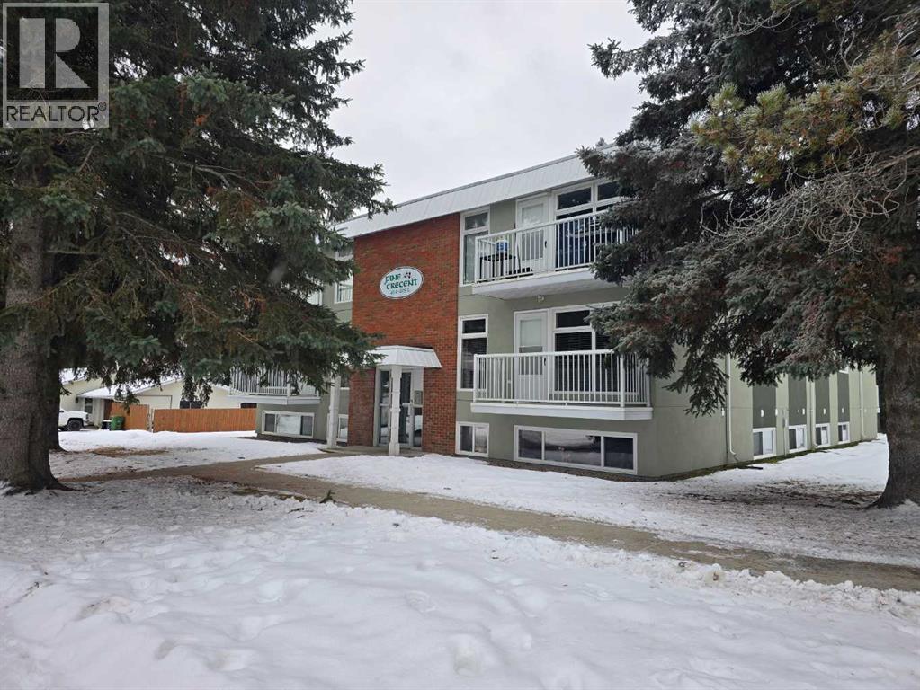 414 41 Street Unit 1, Edson, AB T7E 1A2
