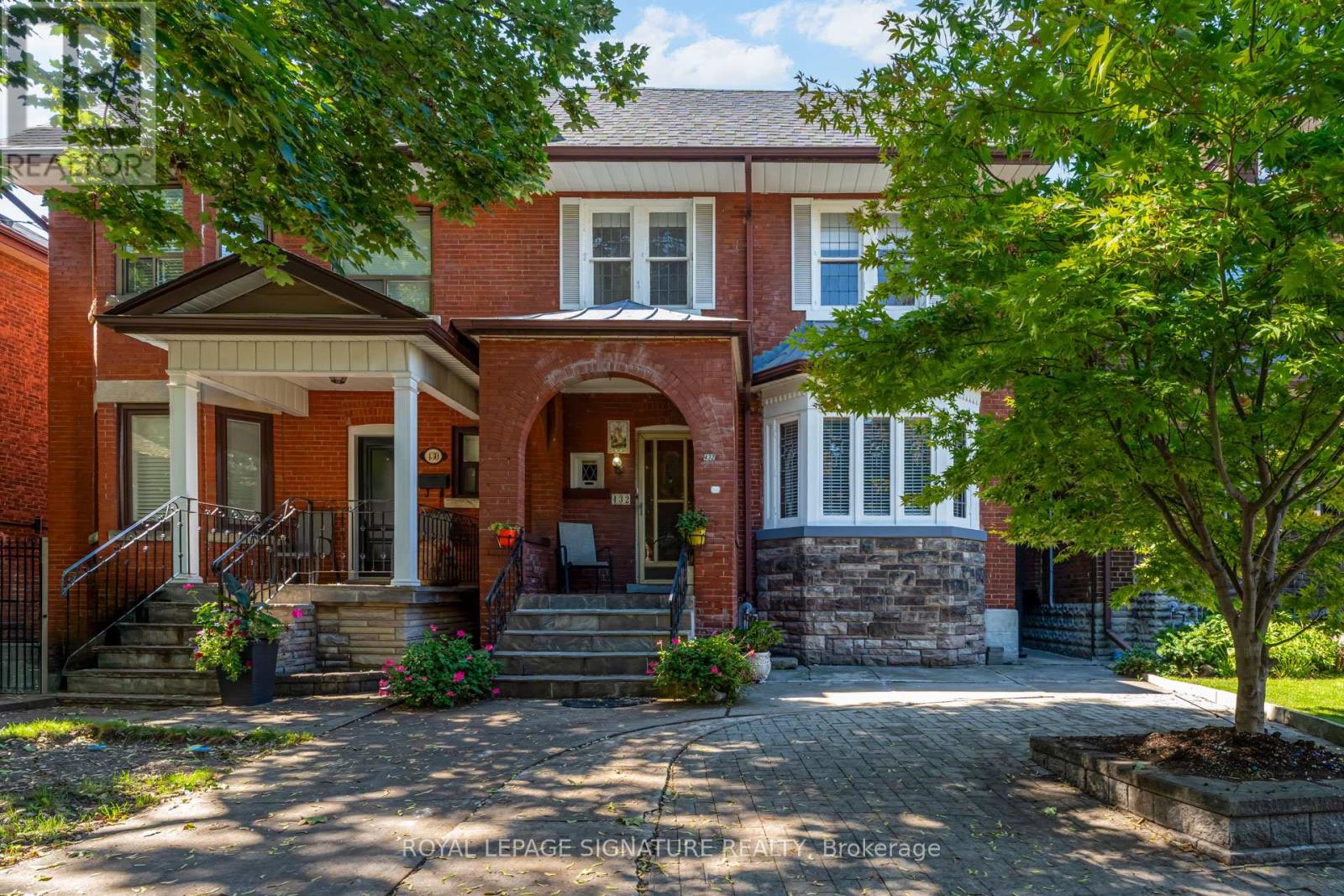 432 Crawford St St, Toronto, ON M6G 3J6
