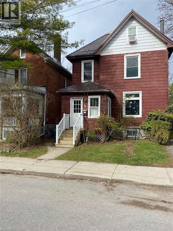 78 Nelson St, Kingston, ON K7L 3W8
