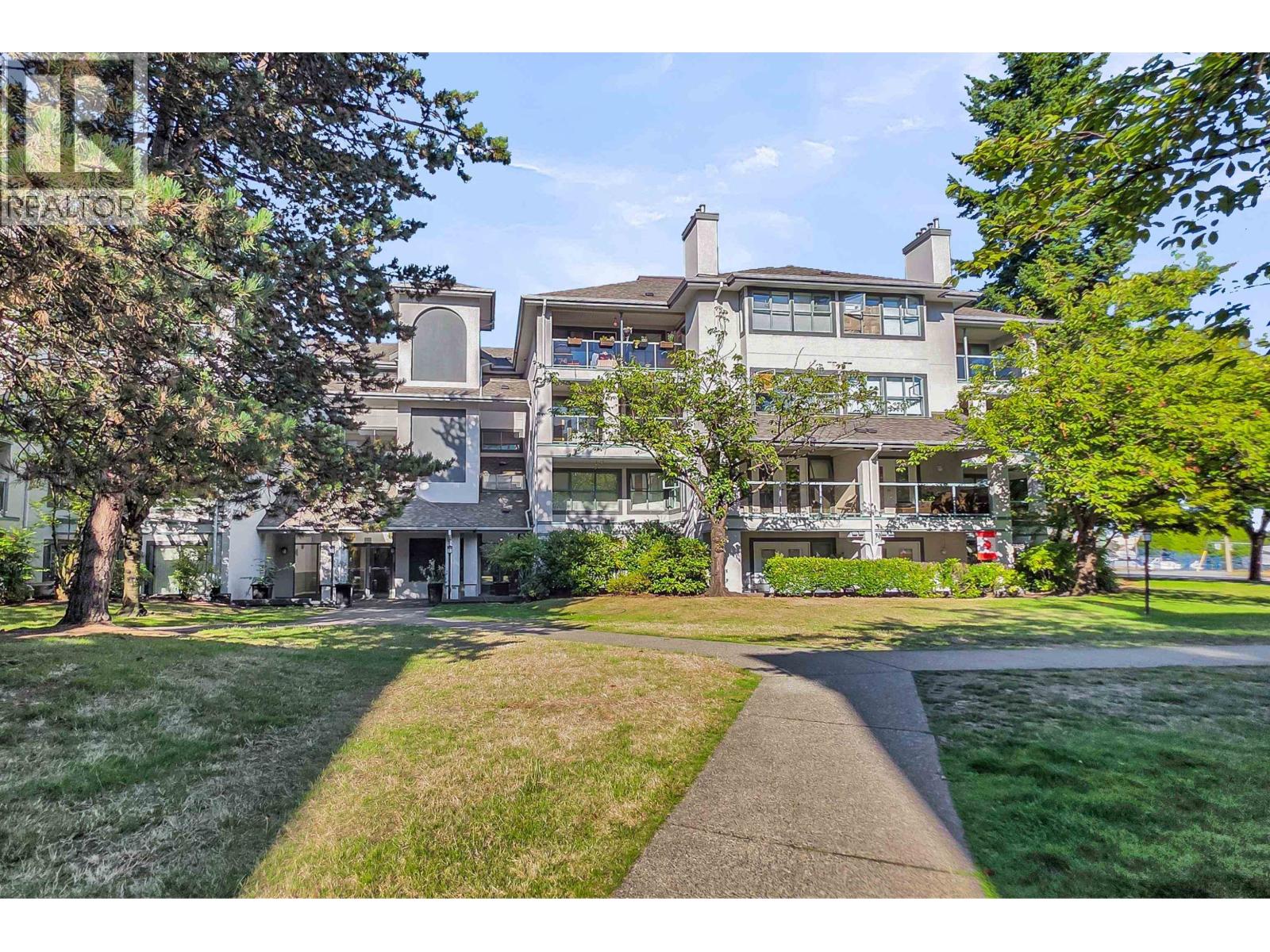 7025 Stride Avenue Unit 201b, Burnaby, BC V3N 4Y2