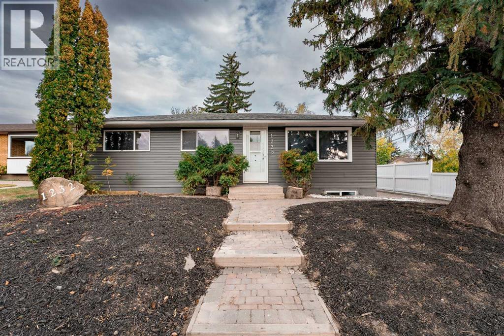 32 Street Se Unit 1232, Calgary, AB T2A 0Z4