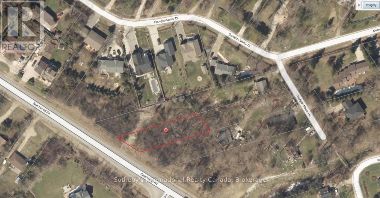 9742 Beachwood Rd, Collingwood, ON L9Y 2Z1