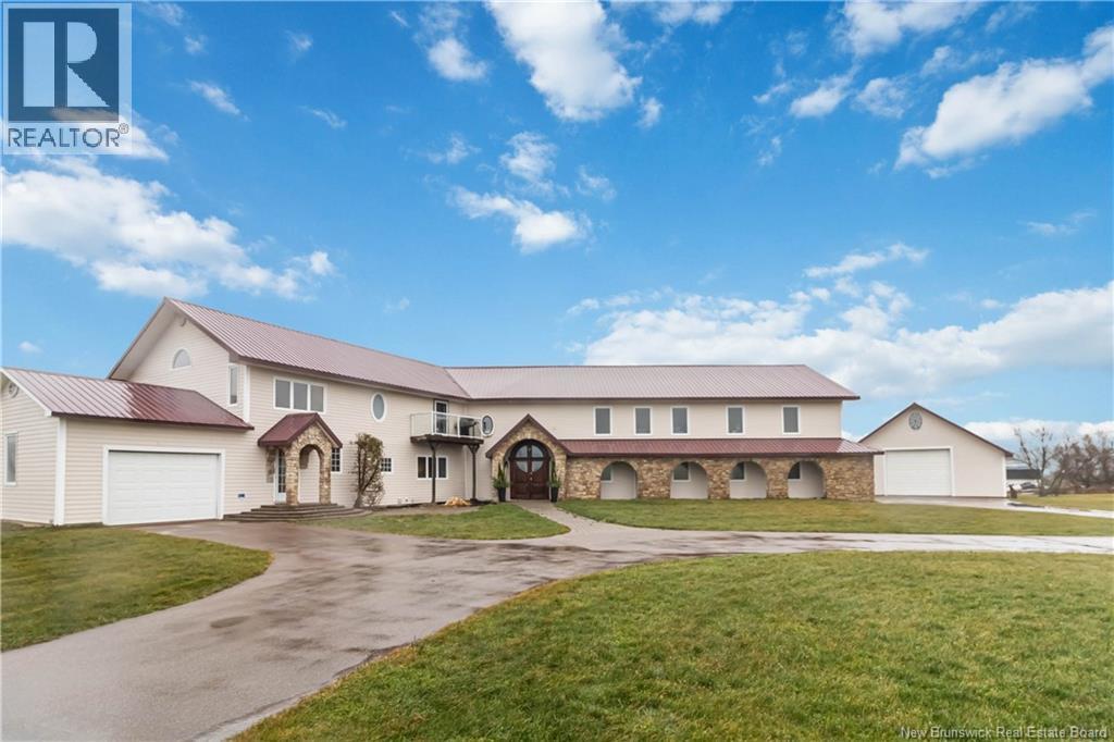 51 Vautour Rd, Cap-pel, NB E4N 2C3