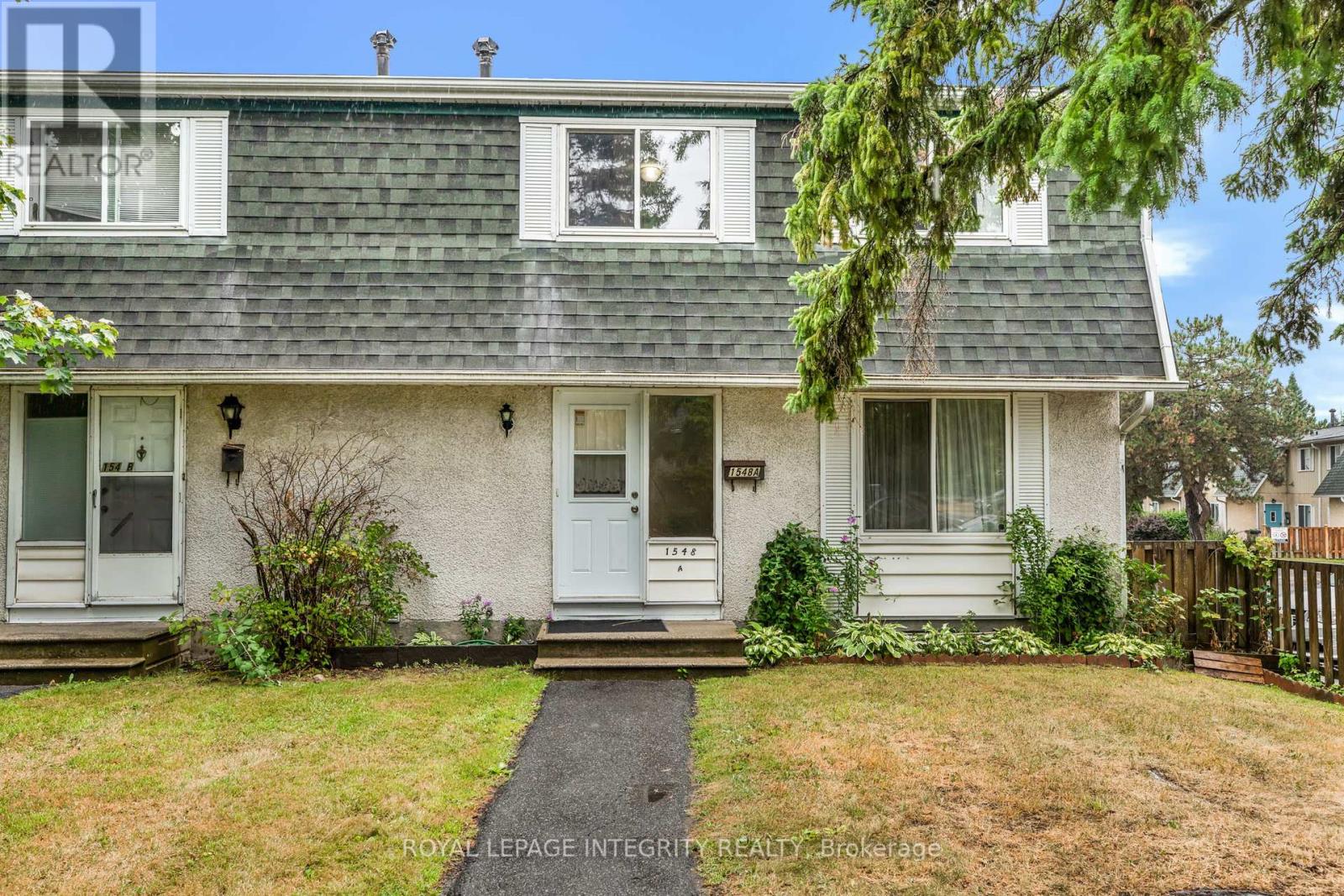 107 1548 Beaverpond Dr, Ottawa, ON K1B 3R9