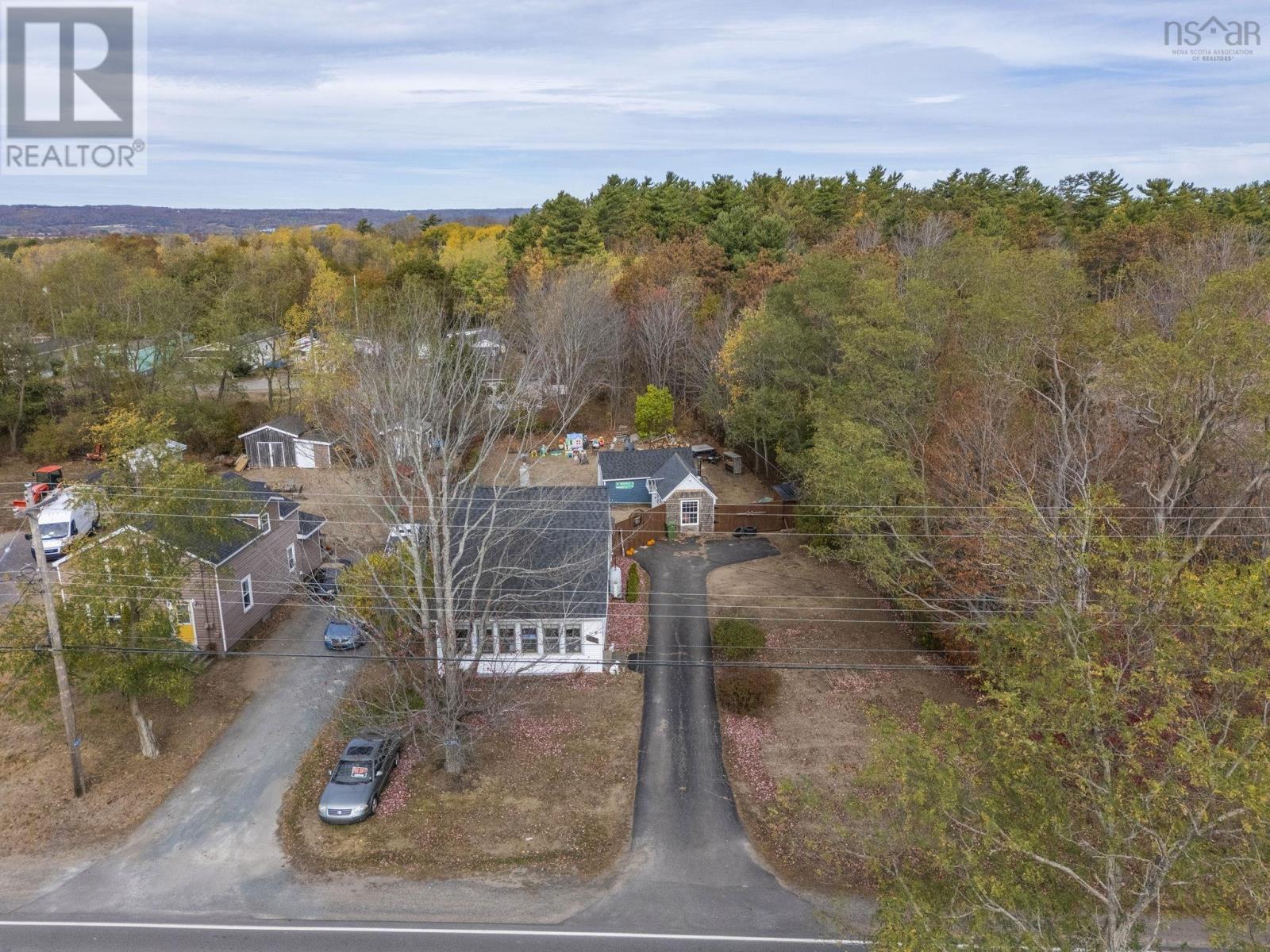 4319 Highway 1, South Berwick, NS B0P 1E0