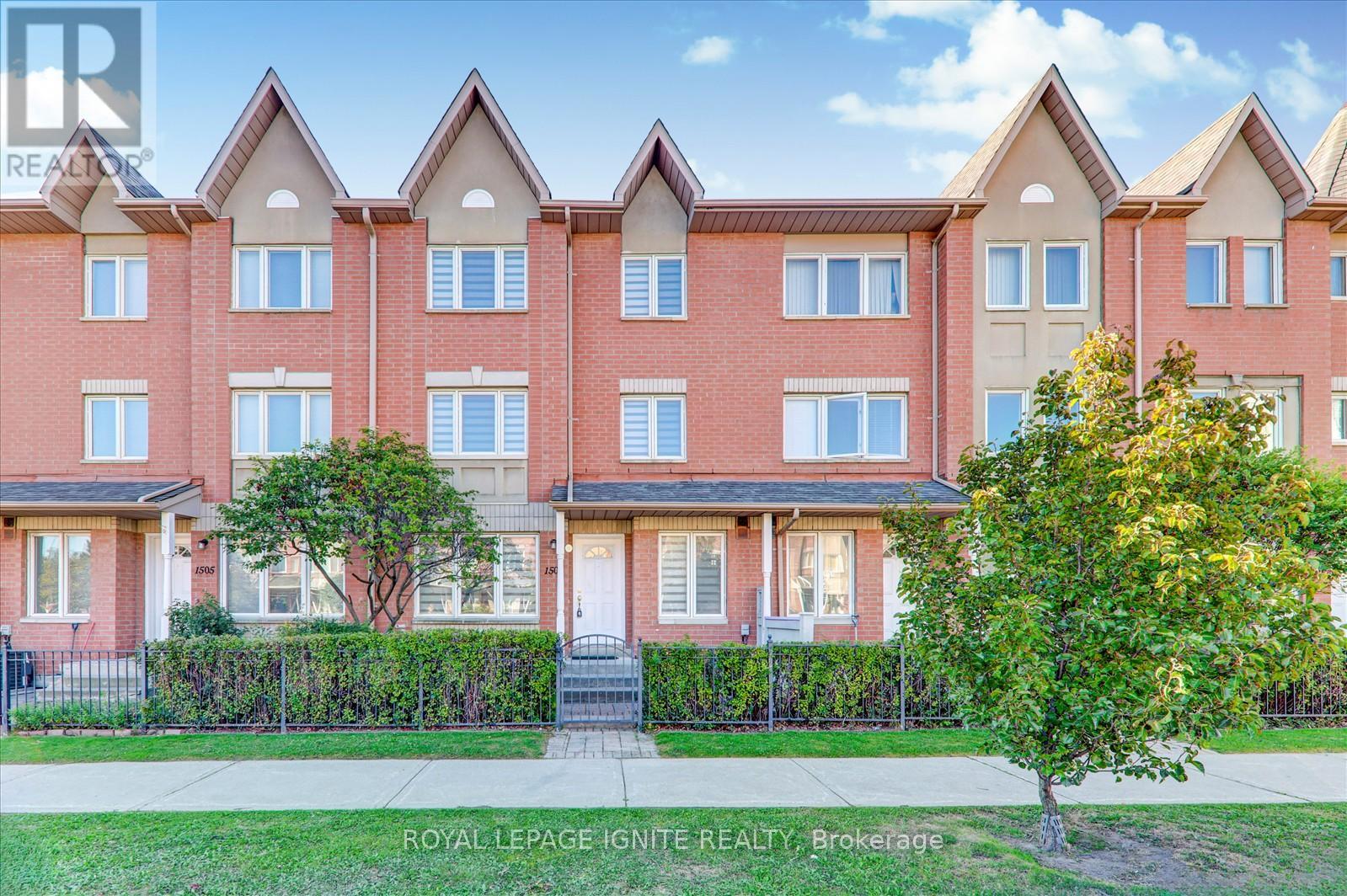 1503 29 Rosebank Dr, Toronto, ON M1B 5Y7