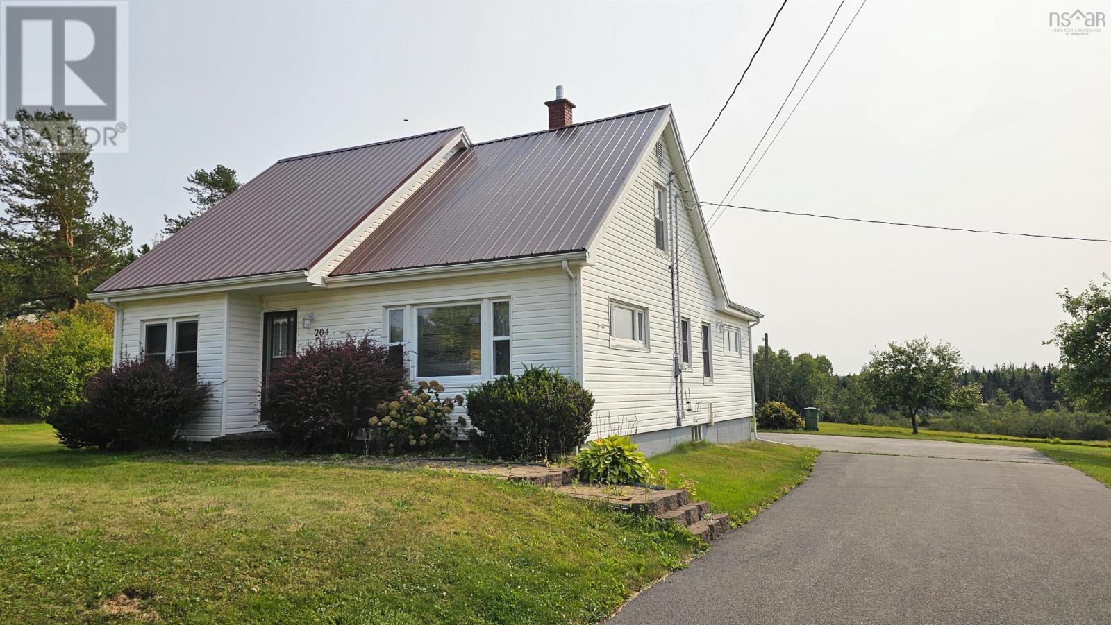 204 Mountain Lee Rd, North River, NS B6L 6M2