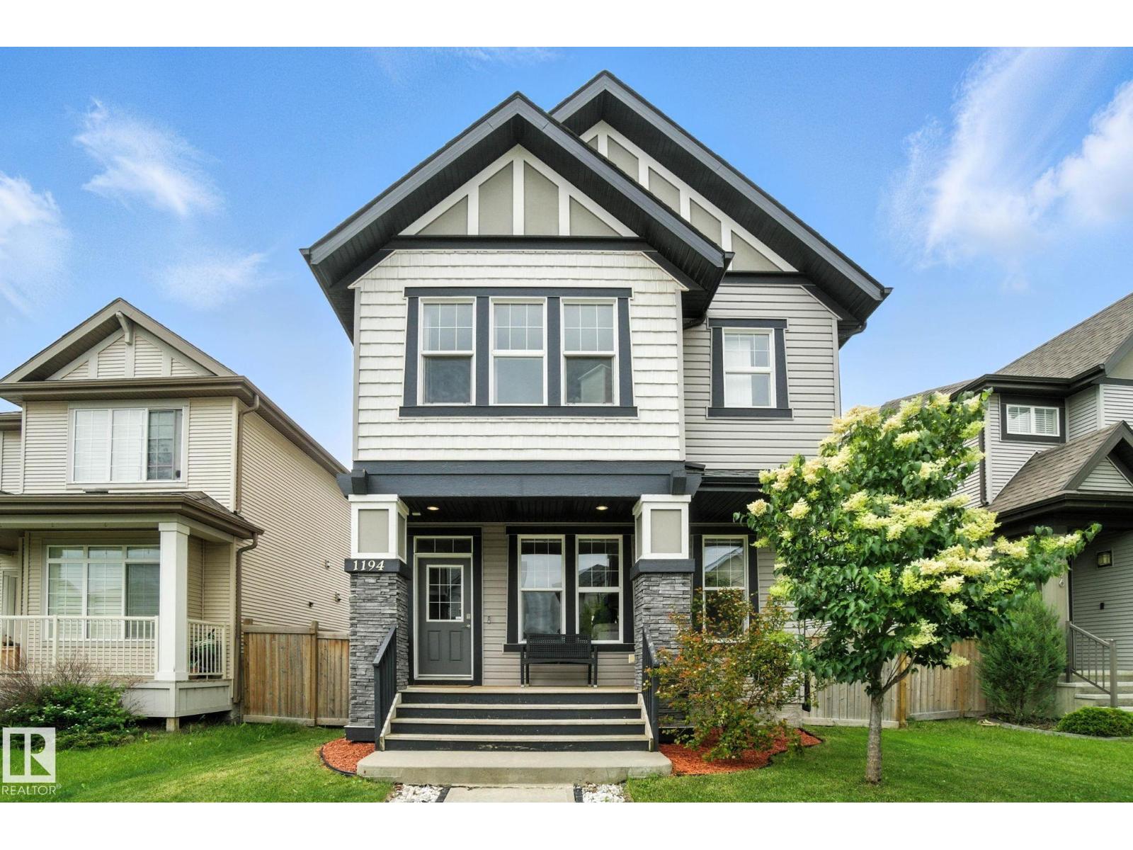 1194 Mcconachie Bv NW, Edmonton, AB T5Y 0V1