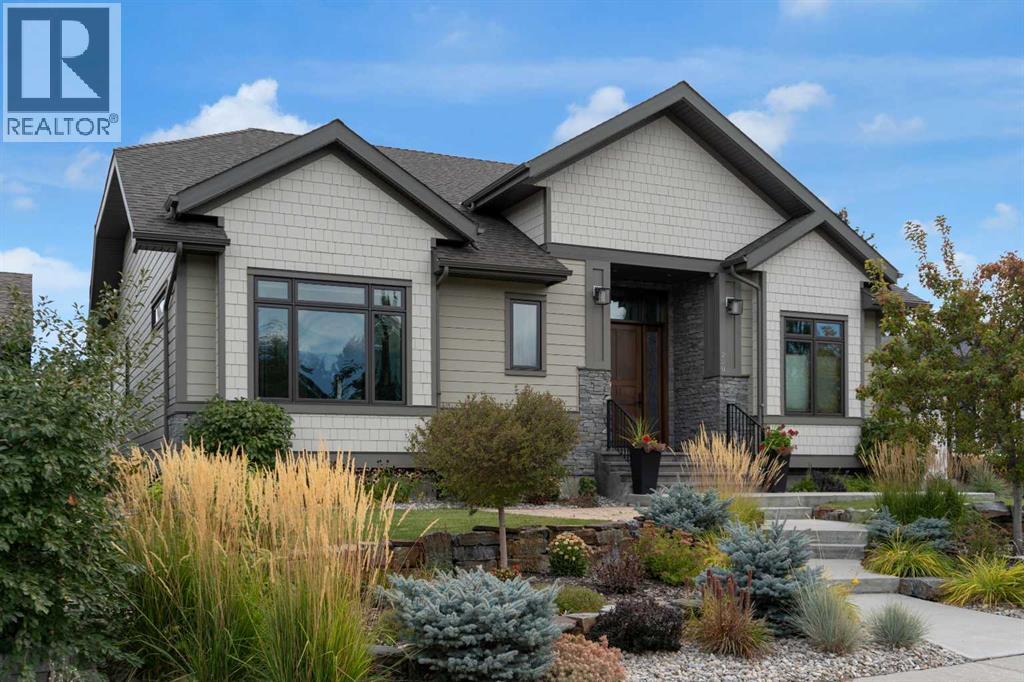 220 Parkwood Pl SE, Calgary, AB T2J 3X2