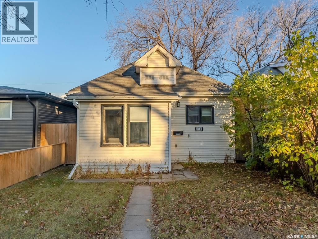 710 I Ave S, Saskatoon, SK S7M 1Y2
