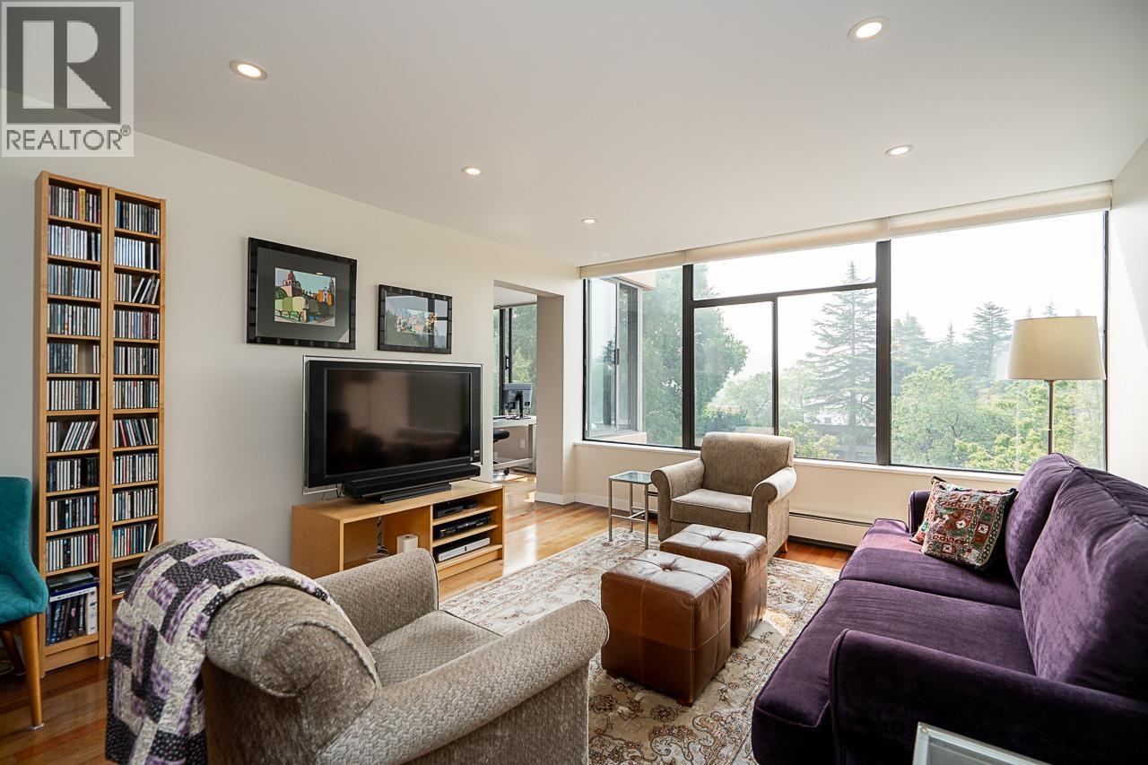 2101 Mcmullen Avenue Unit 511, Vancouver, BC V6L 3B4