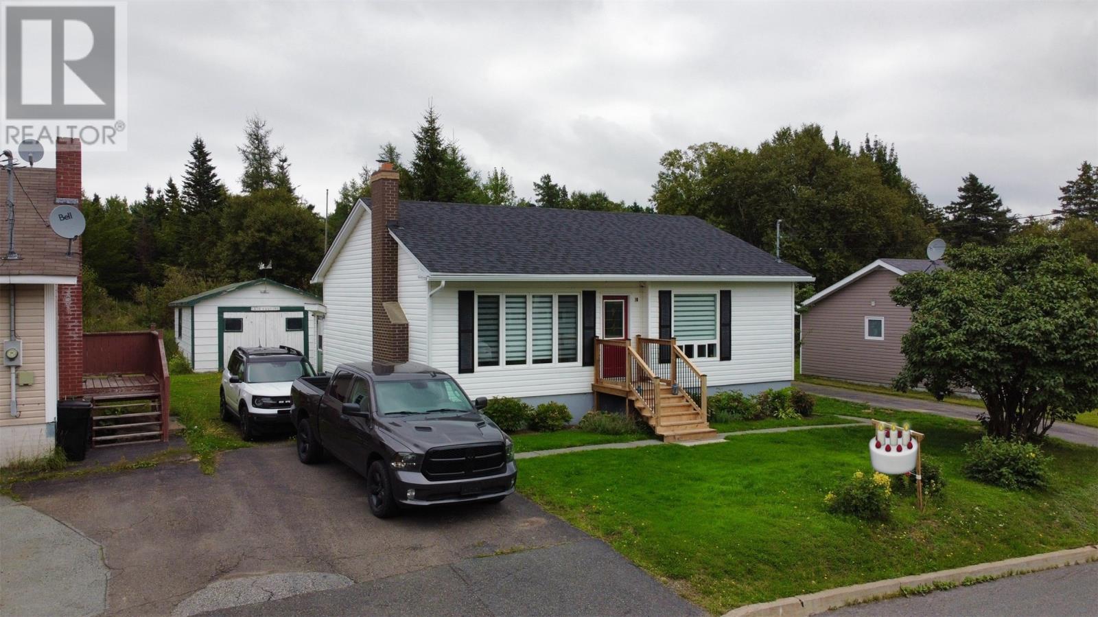 10 Russhann St, Lewisporte, NL A0G 3A0