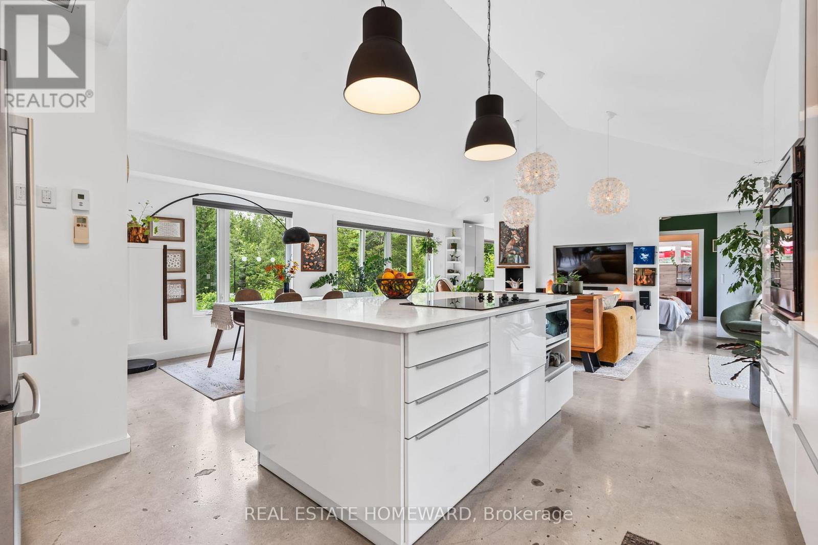 647 Park Rd, Stone Mills, ON K0K 3N0
