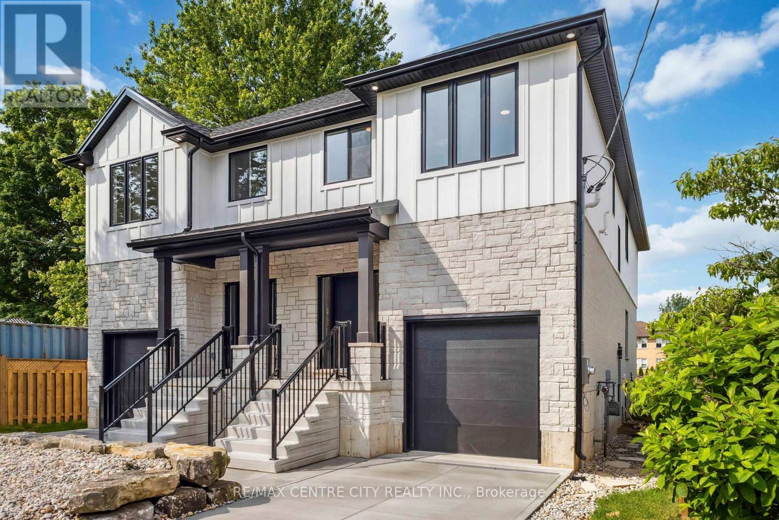 186 Queen St, Dutton/Dunwich, ON N0L 1J0