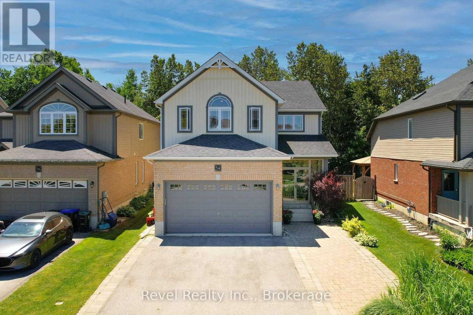 54 Williams St, Collingwood, ON L9Y 0C4