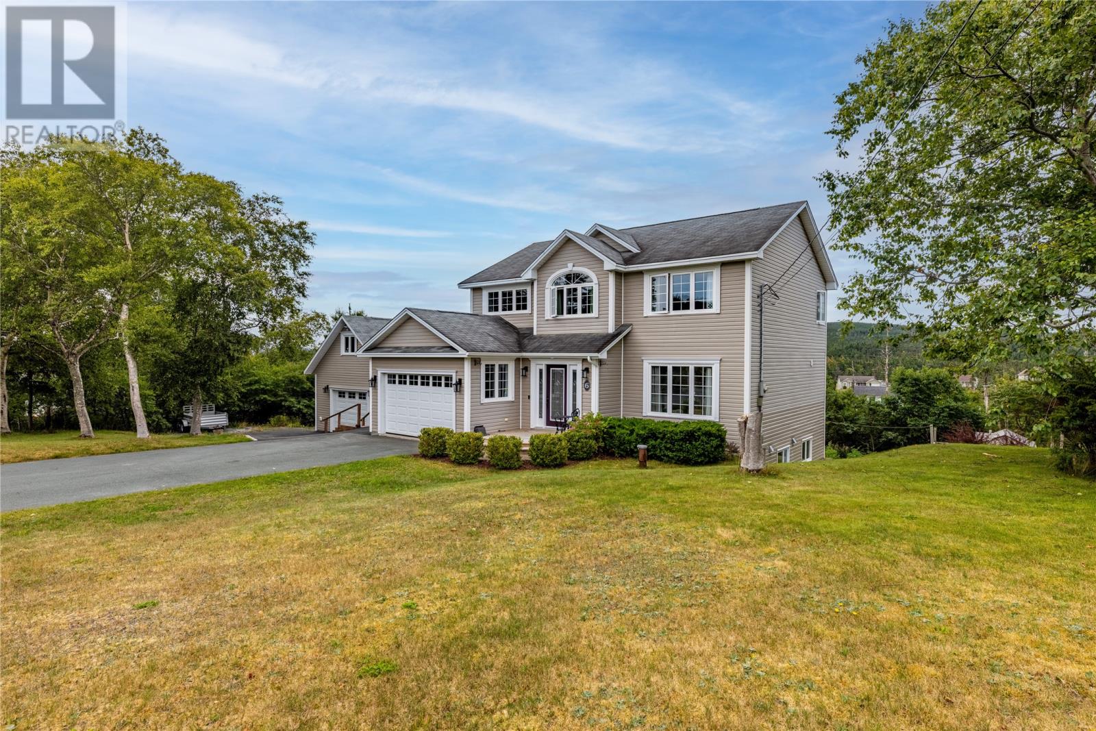 6 Sprucewood Ln, Torbay, NL A1K 0B2