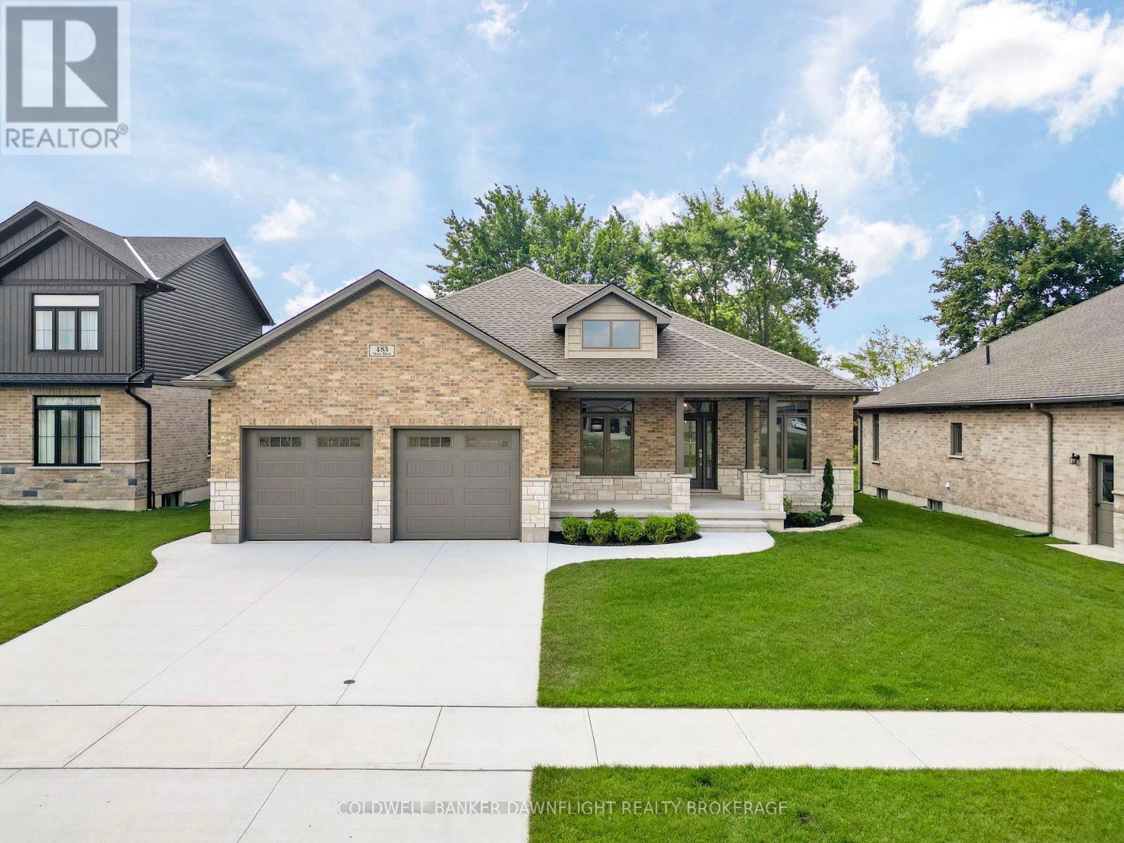 483 Motz Blvd, South Huron, ON N0M 1S1