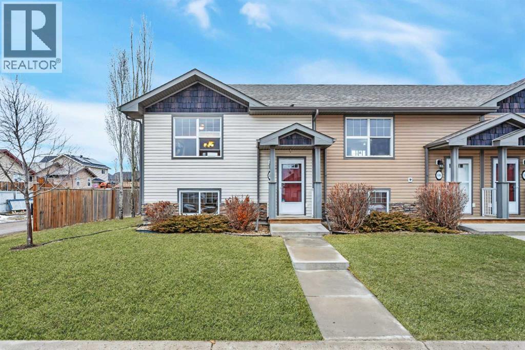 109 Redwood Blvd, Springbrook, AB T4S 0J5