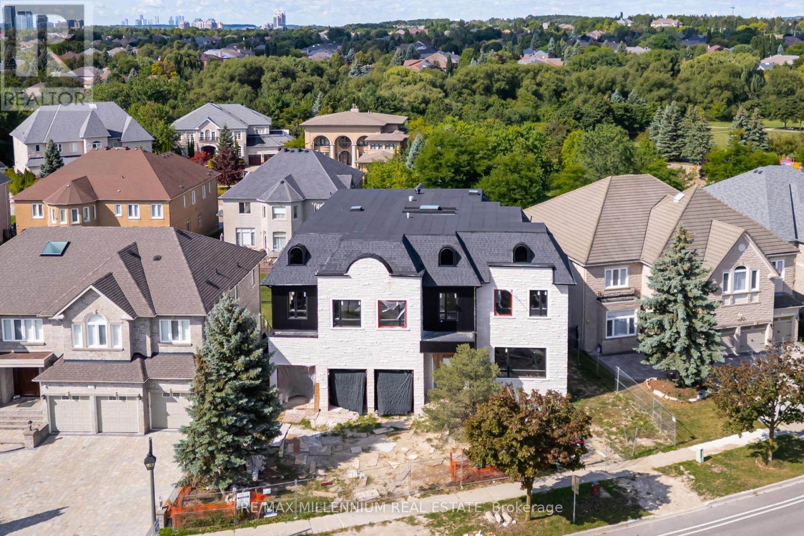 136 Boake Trl, Richmond Hill, ON L4B 3V8