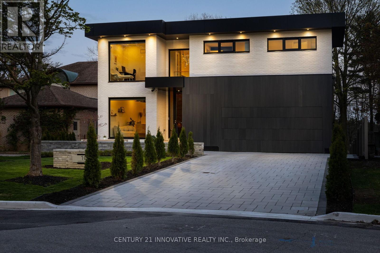 10 Haida Ct, Toronto, ON M1C 3L1