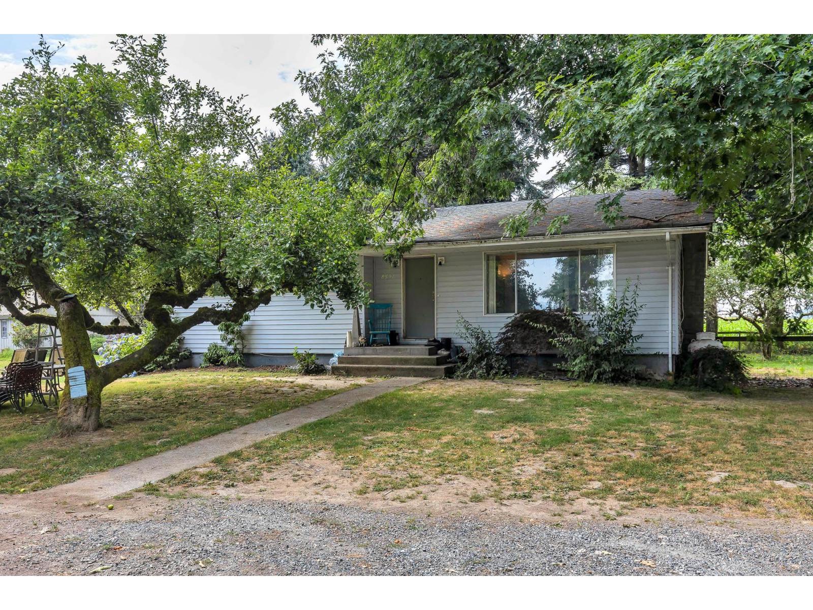 8591 Howell Rd, Mission, BC V0M 1G0