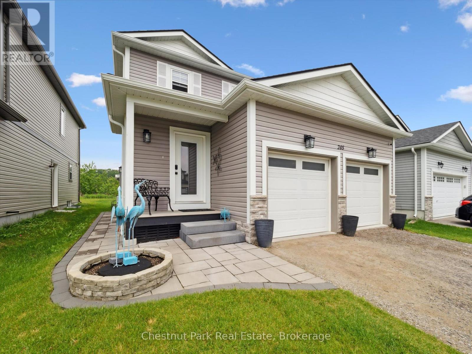 245 Wild Rose Dr, Gravenhurst Muskoka S, ON P1P 0B4