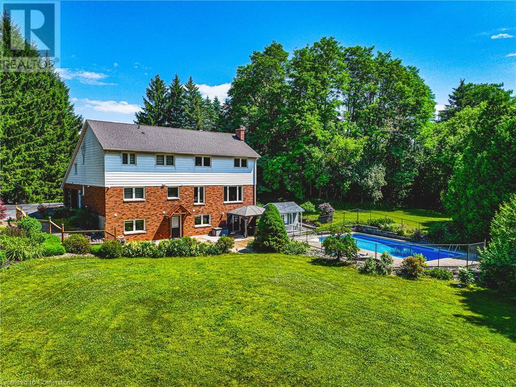 6 Iris Ct, Hamilton, ON L0R 1H3