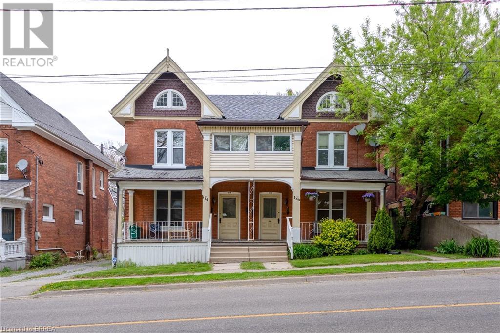 174-176 Darling St, Brantford, ON N3S 3W6