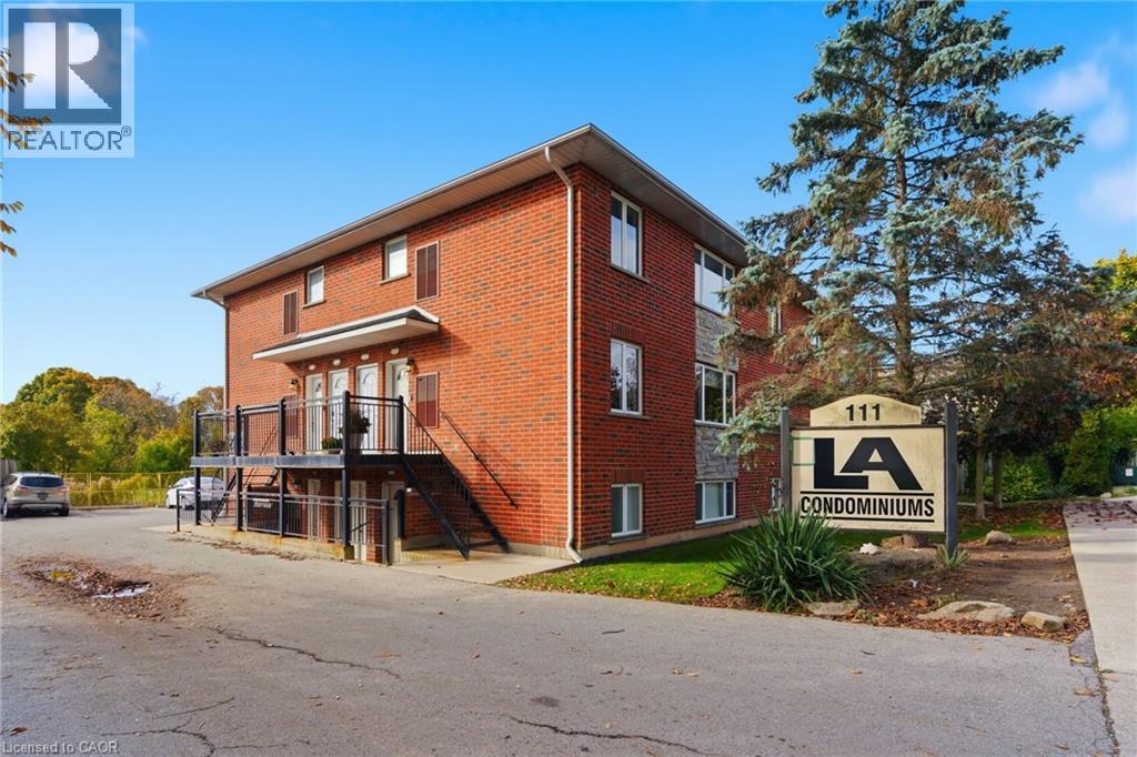 111 Smits Cove Unit 302, West Lincoln, ON L0R 2A0