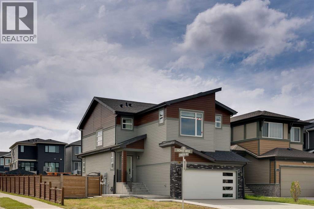 274 Howse Dr NE, Calgary, AB T3P 1K5