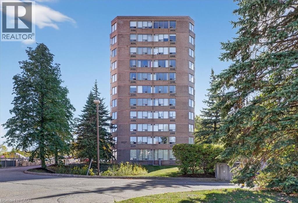 3227 King Street E Unit 506, Kitchener, ON N2A 3Z9