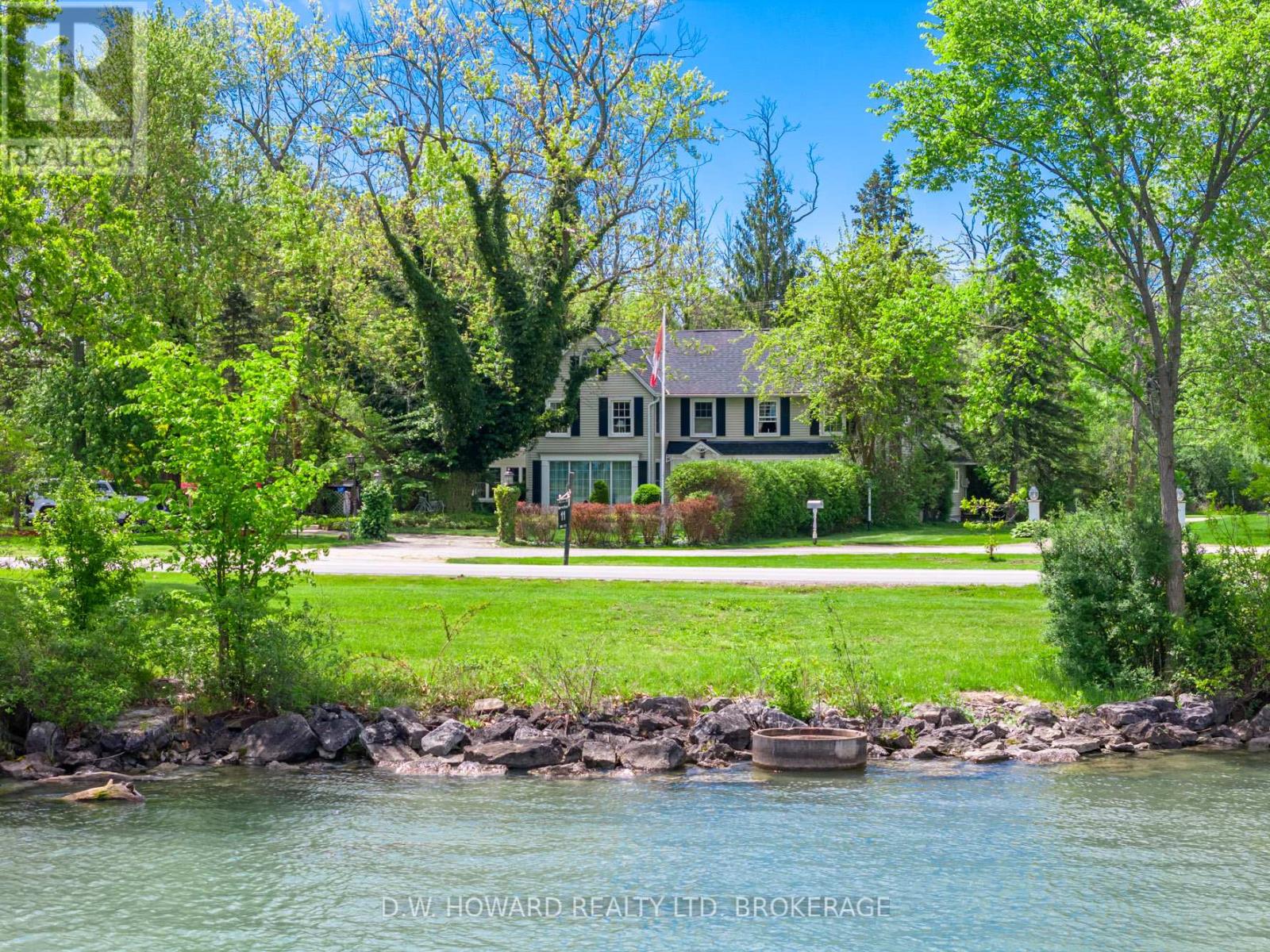 3689 Niagara Blvd, Fort Erie, ON L0S 1S0