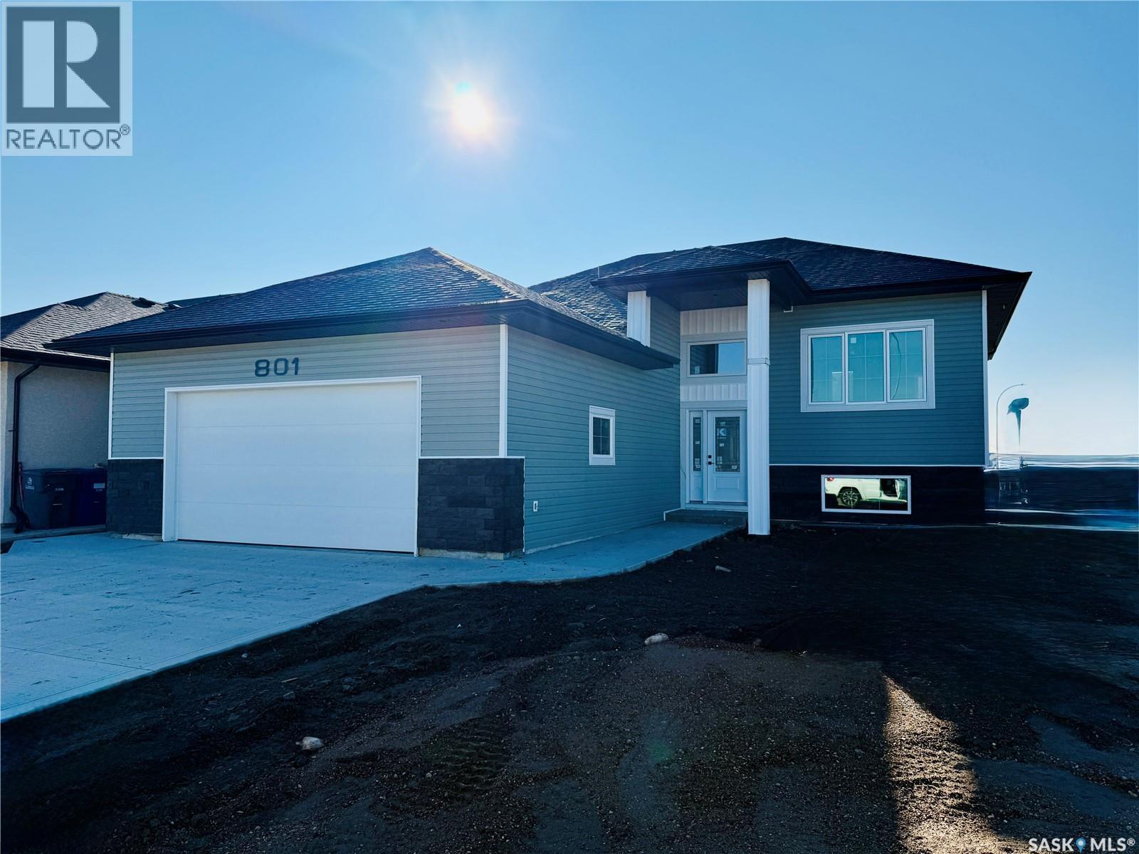 801 Weir Cres, Warman, SK S0K 4S4