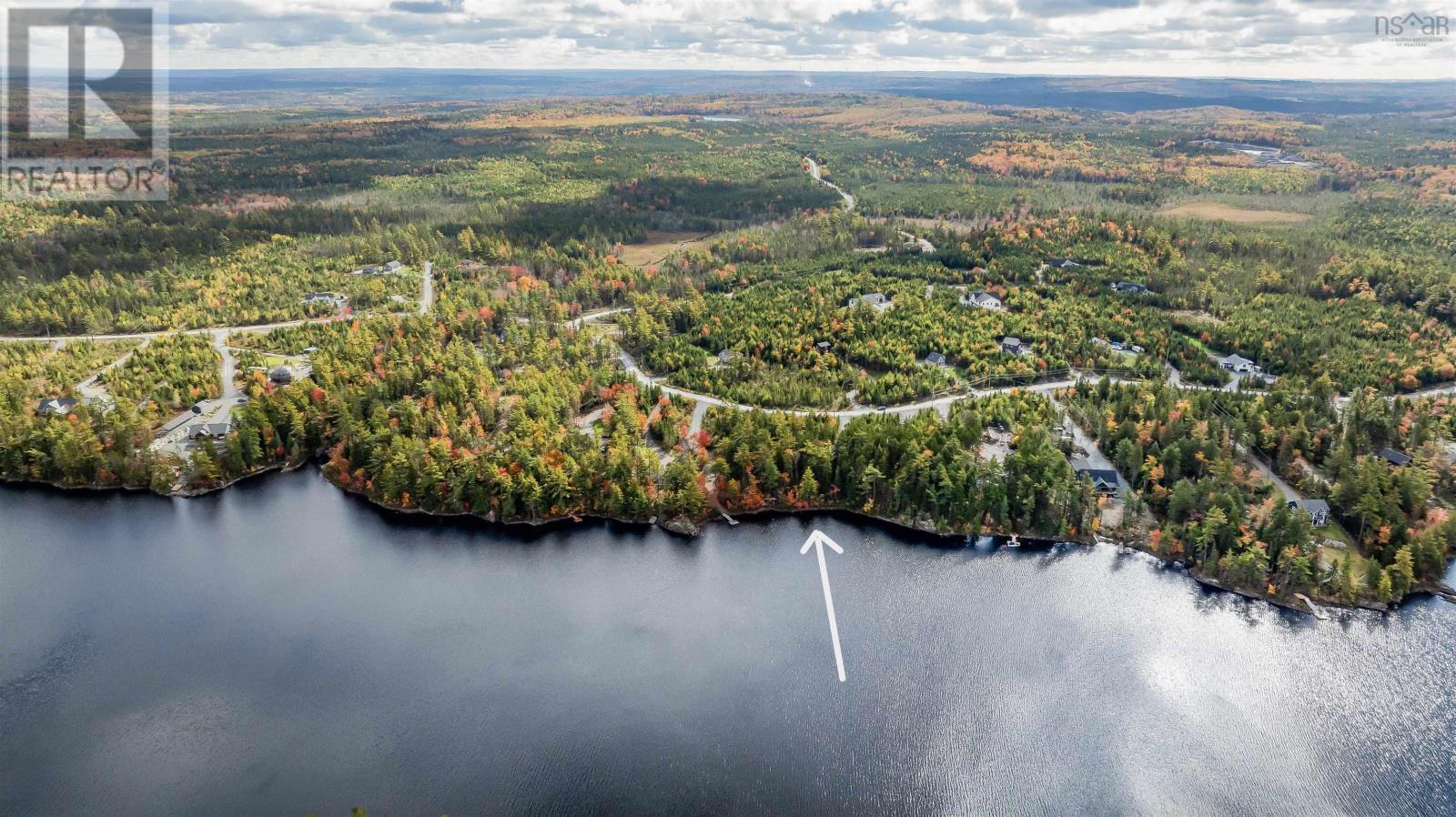 44 Meek Arm Trl, East Uniacke, NS B0N 1Z0