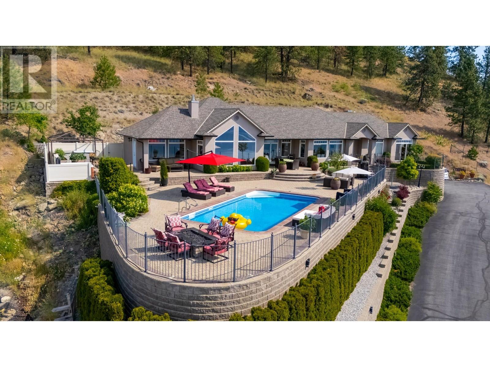 1260 Timothy Pl, West Kelowna, BC V1Z 3N2