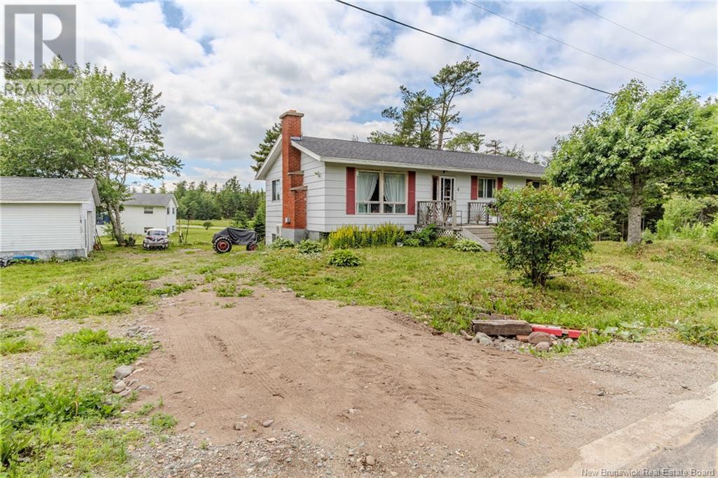 4 Gautreau Rd, Rothesay, NB E2S 1A9