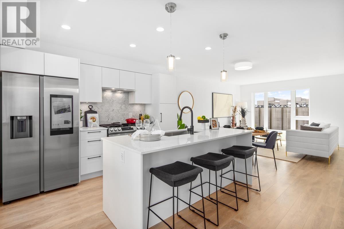 555 E 2nd Street Unit 357, North Vancouver, BC V7L 1E1