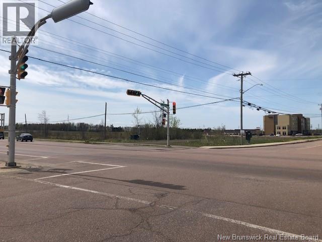 56 Marriott Dr, Moncton, NB E1A 7S4