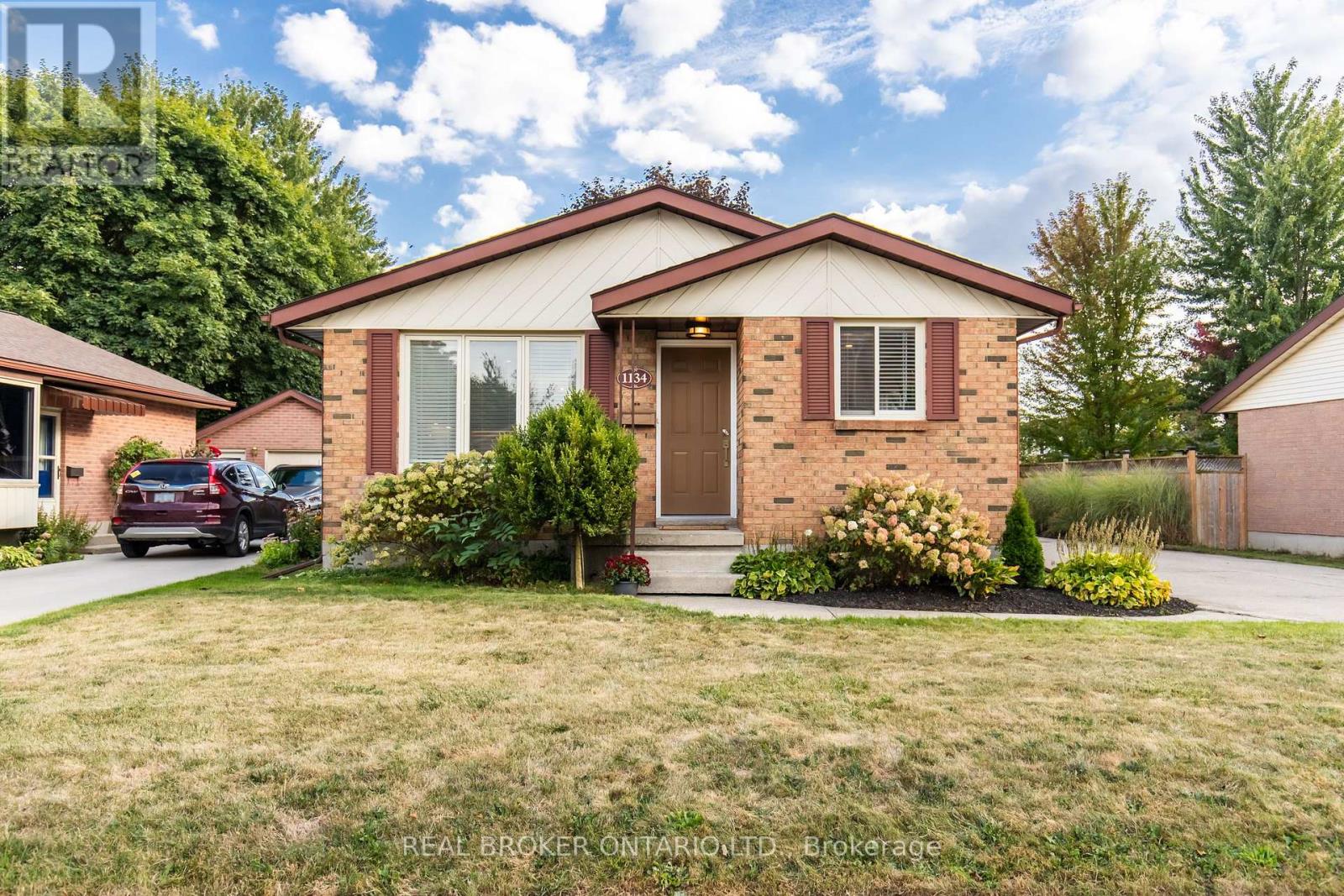 1134 Mohawk St, Woodstock, ON N4T 1A8