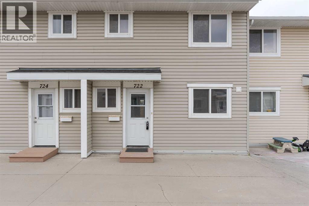 600 Signal Road Unit 722, Fort Mcmurray, AB T9H 3Z4