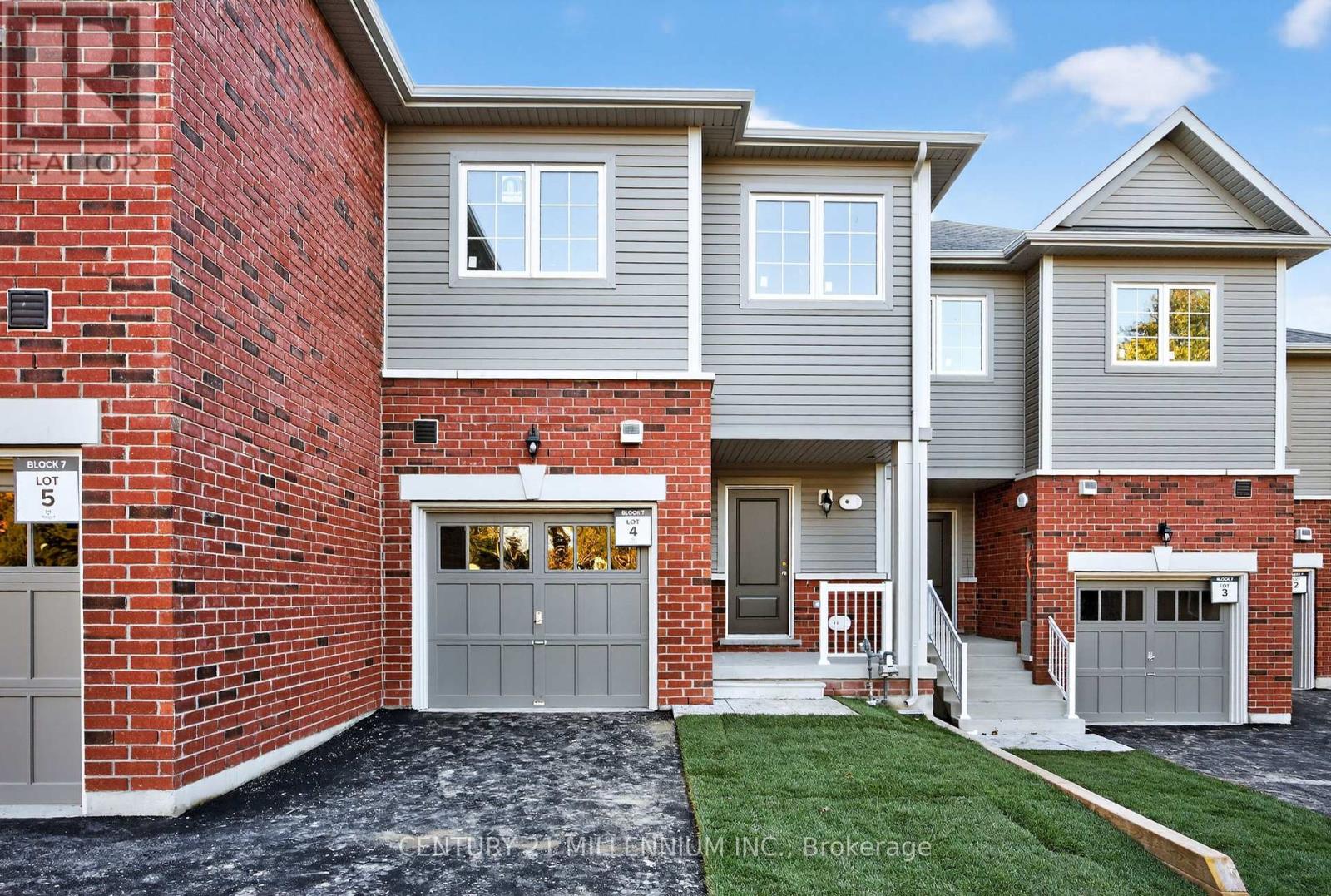 118 Gordon St, Shelburne, ON L9V 3Y1