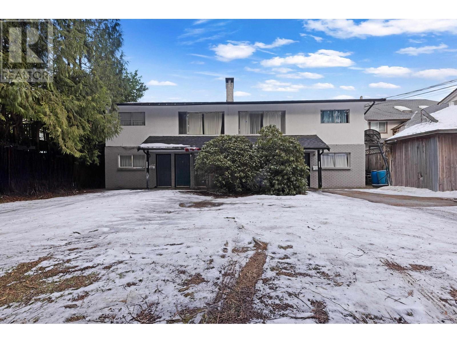 1733 Hie Ave, Coquitlam, BC V3K 1B6