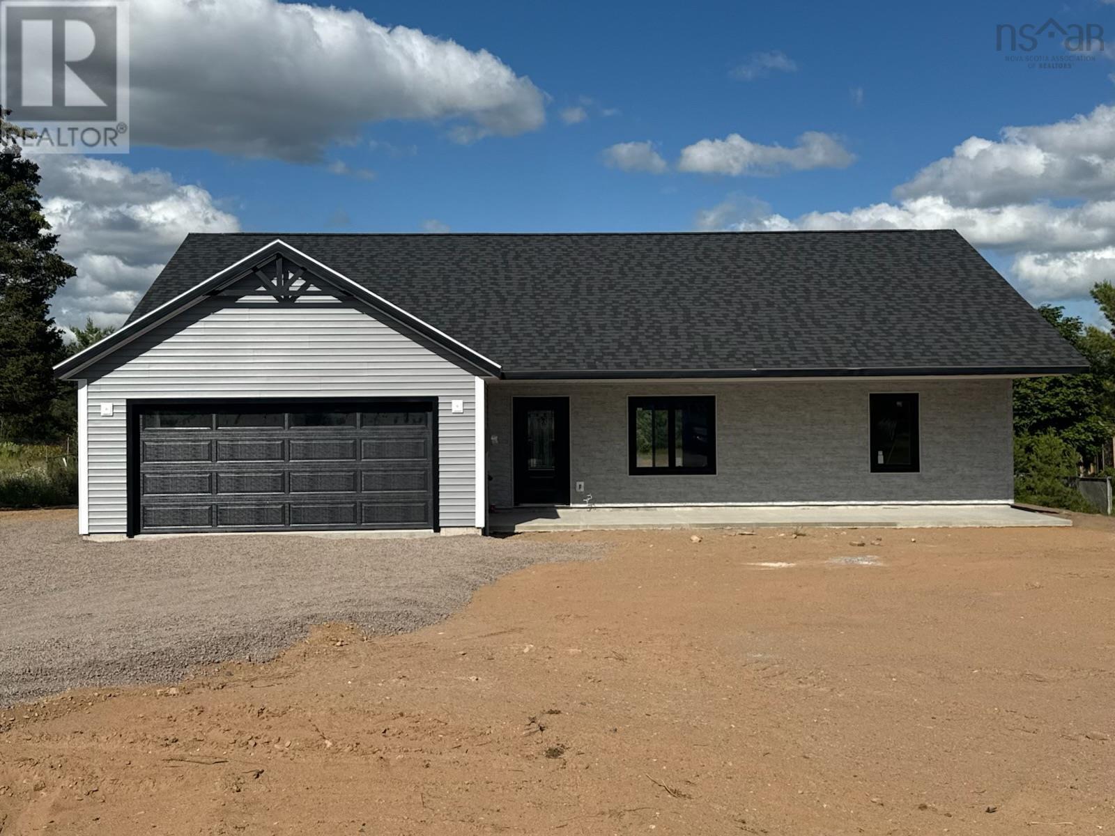 1866 Greenwood Rd, Kingston, NS B0P 1R0