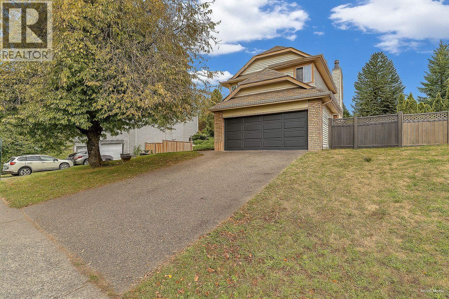 2713 Mara Dr, Coquitlam, BC V3C 5L6
