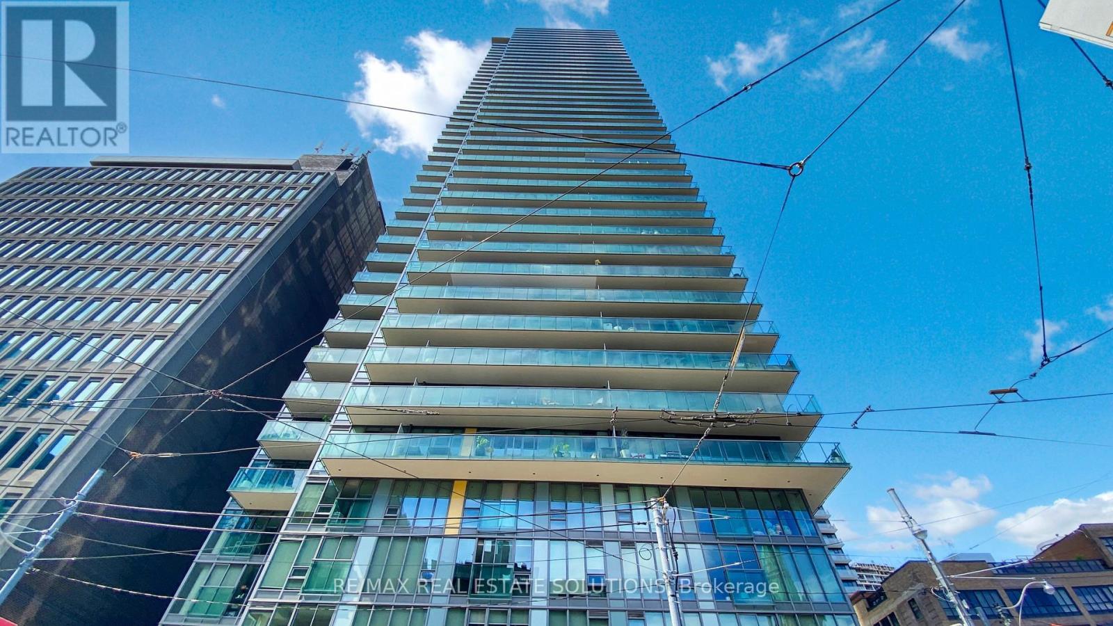 1603 33 Lombard St, Toronto, ON M5C 3H8