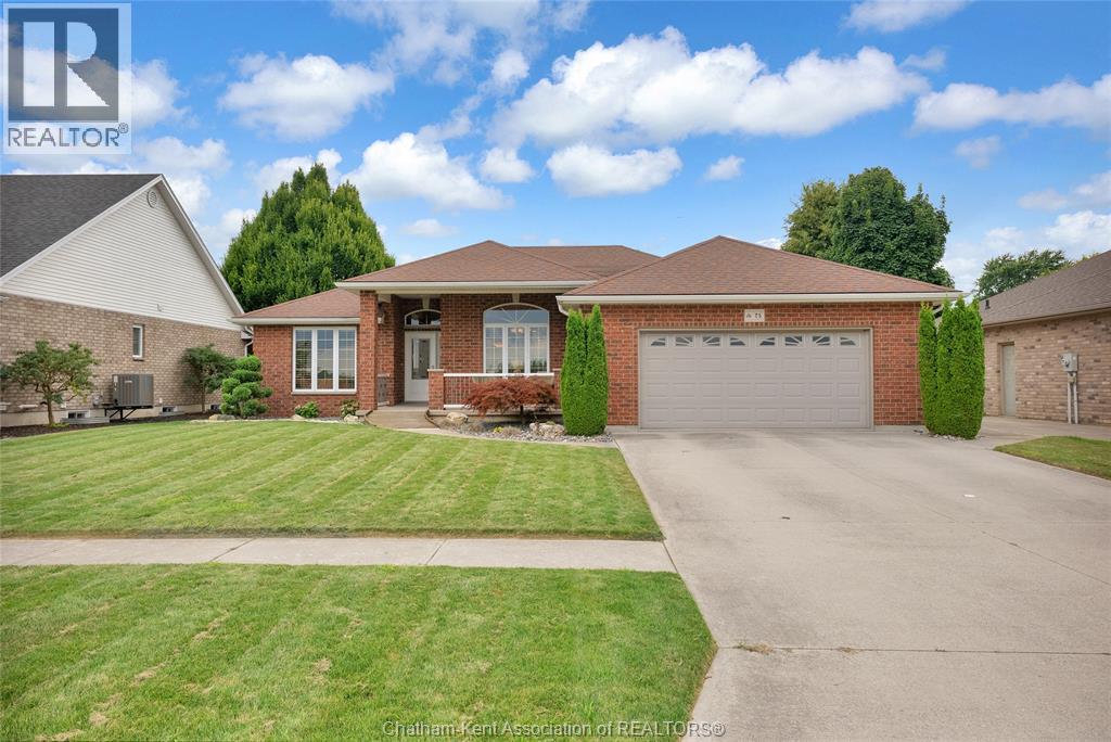 75 Henry O Way, Chatham-Kent, ON N7L 5M6
