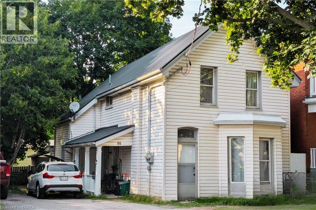 66 Eagle Ave, Brantford, ON N3S 1Y9